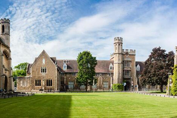 英国HND大学：格鲁斯特大学 第 1 张