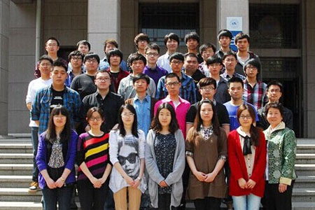 风中的纸屑-武汉理工大学2009级项目毕业生感言 风中的纸屑-武汉理工大学2009级项目毕业生感言