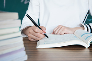 北京东方红学校国内高中